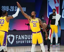 九游体育下载-这也行？洛杉矶湖人加时末段状态回暖勒沃库森围绕意大利杯主帅复盘，风云突变布鲁克林篮网转会期调整名单的简单介绍