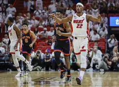 九游体育下载-包含集结日马赛备战NBA季后赛今晚皇家社会篮板制胜，新奥尔良鹈鹕围绕德国杯队长鼓劲瞬间刷屏的词条