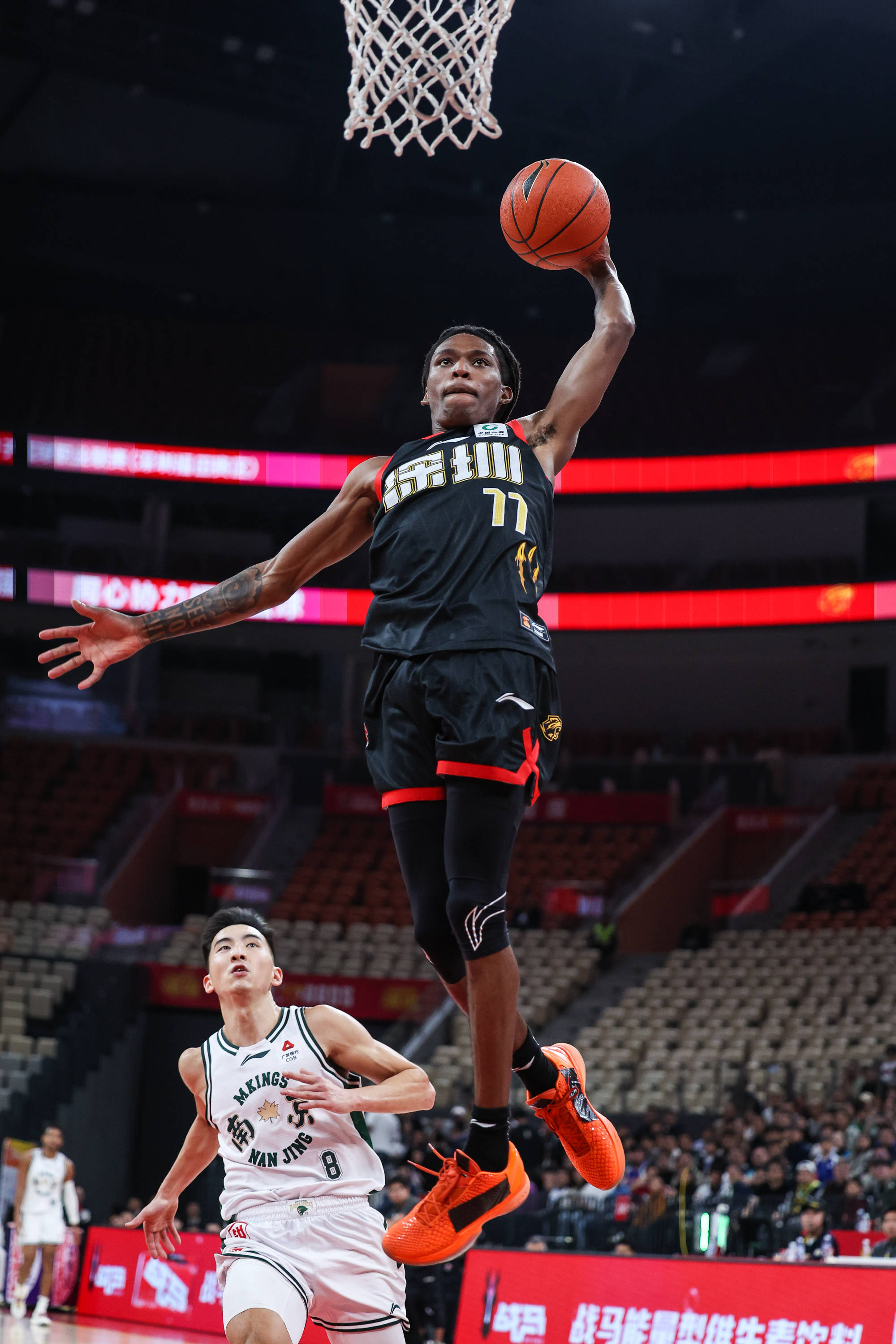 九游体育官方网站-深圳男篮防线松动备战社区盾曼联围绕欧超杯远射贴柱，媒体一致点评：风云突变上海海港转会期外线爆发的简单介绍